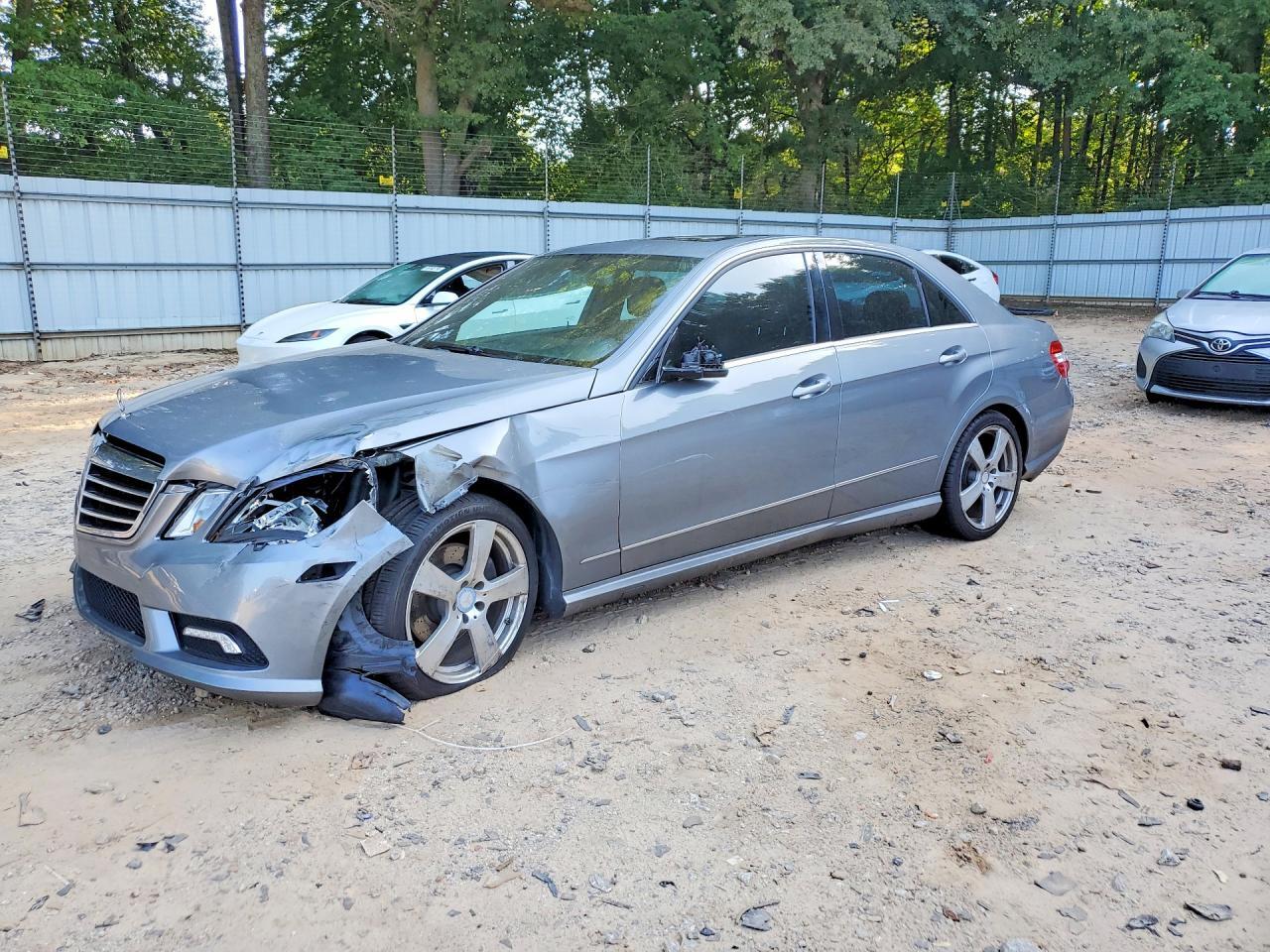2011 MERCEDES-BENZ E 350