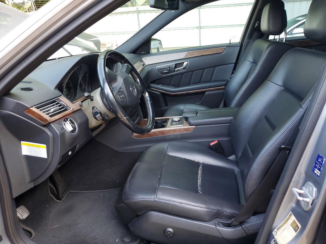2011 MERCEDES-BENZ E 350 — Фото 7 из 12