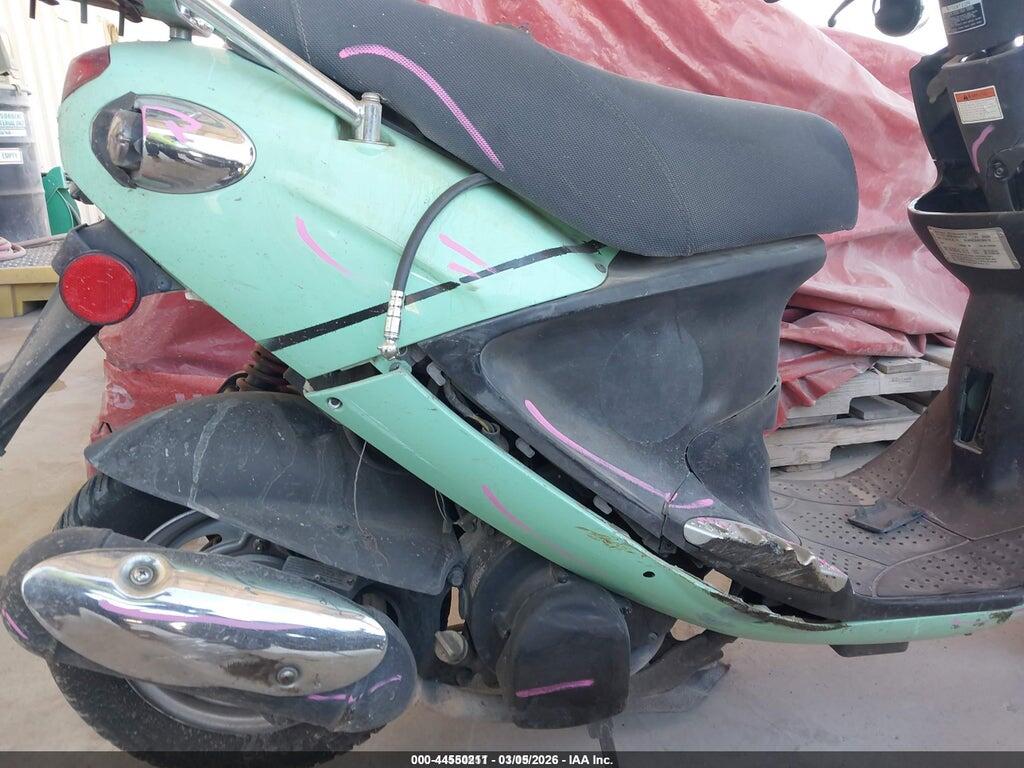 RFVPAC20491009176 2009 GENUINE SCOOTER CO. BUDDY photo no. 8