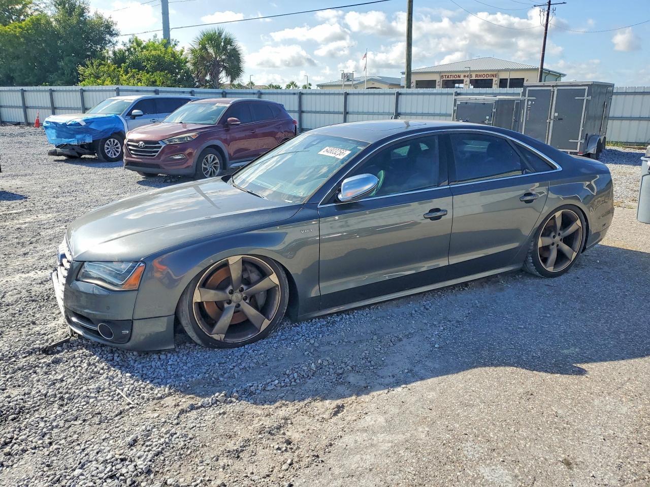 2014 AUDI S8 WAUD2AFD1EN007994