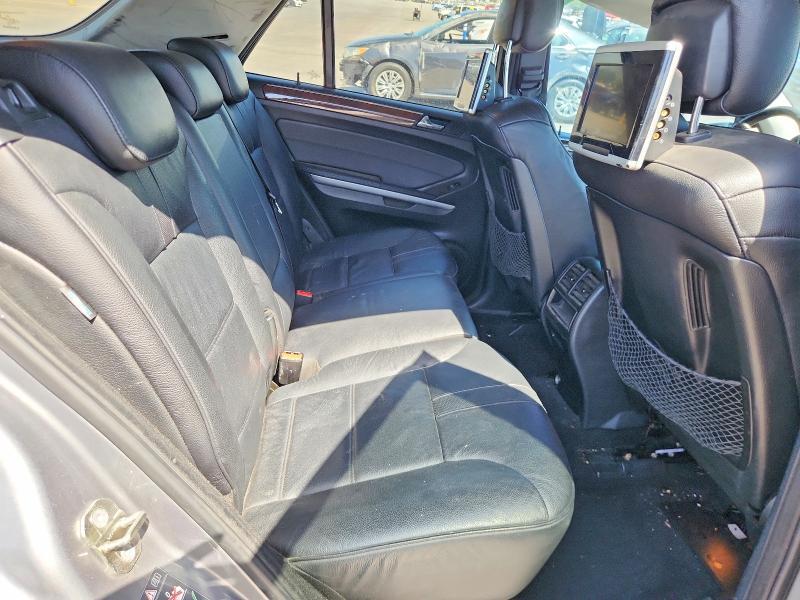 2011 MERCEDES-BENZ ML 350 — Фото 11 из 15