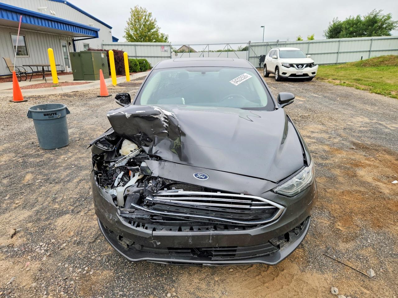 2017 FORD FUSION SE — Фото 5 из 12