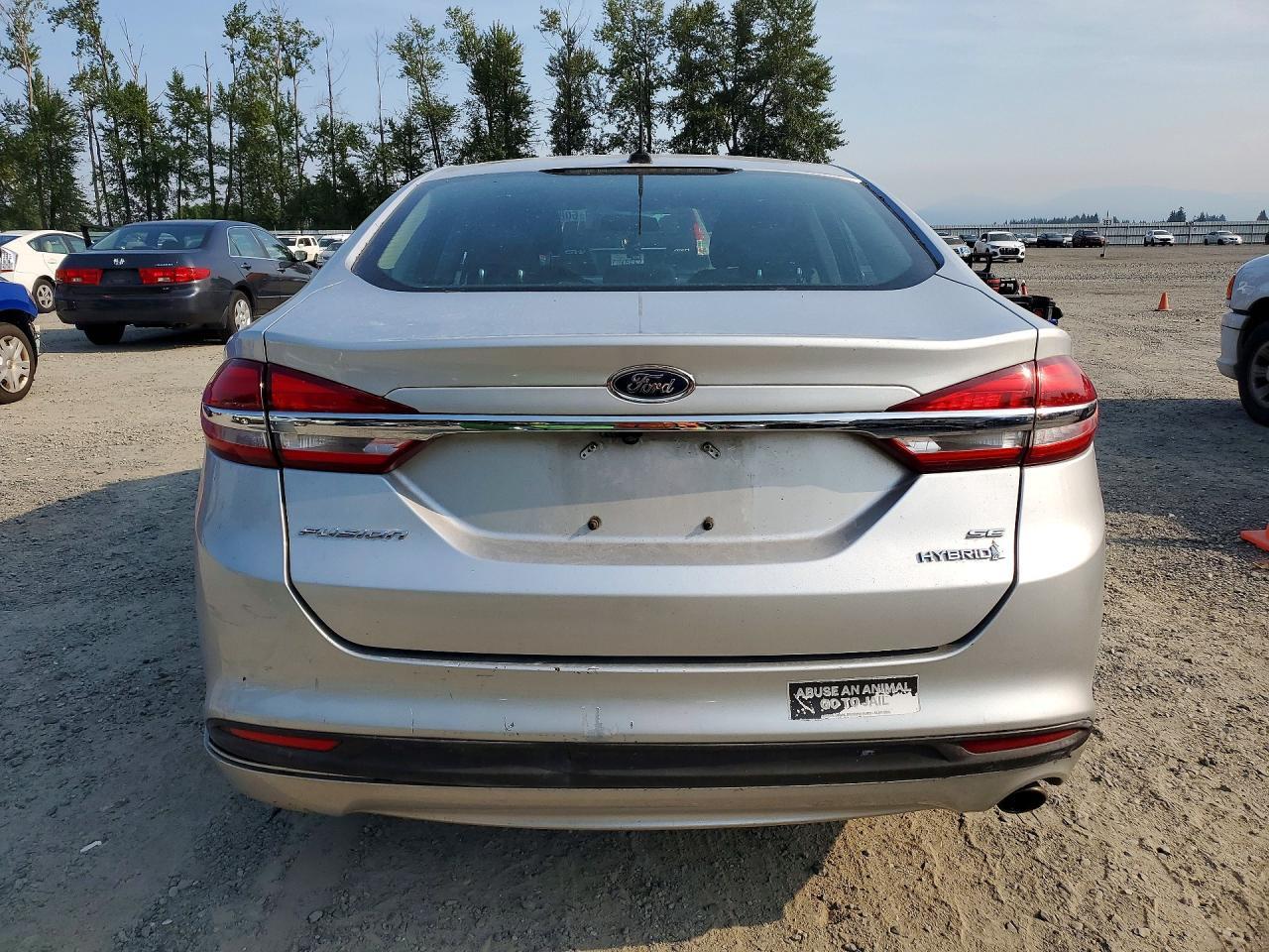 2017 FORD FUSION SE HYBRID — Фото 6 из 12