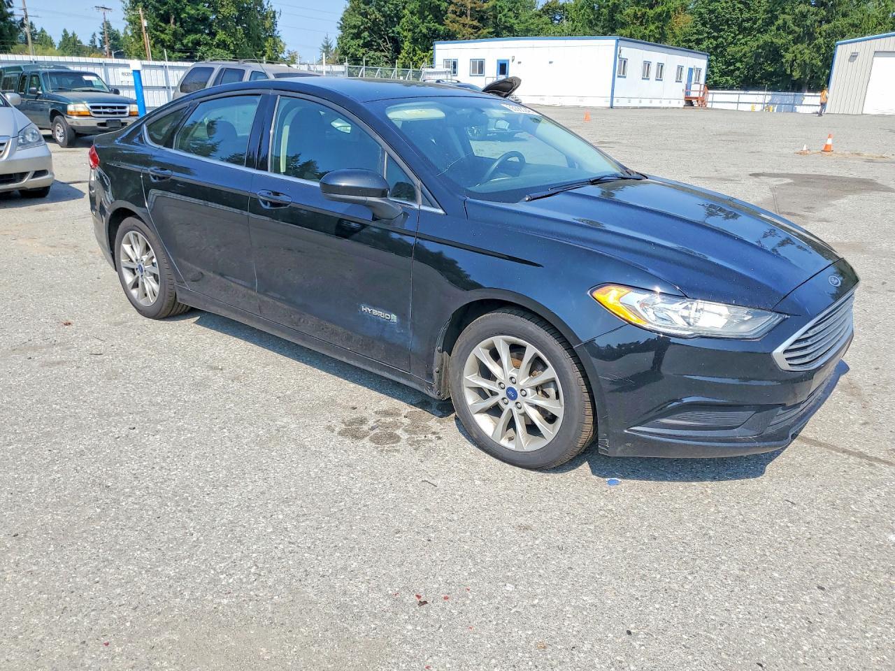 2017 FORD FUSION SE HYBRID — Фото 4 из 12