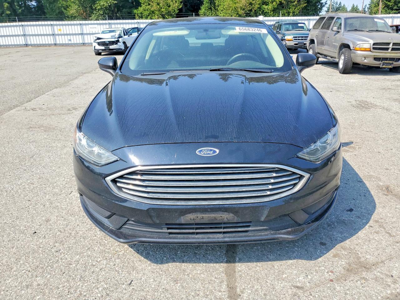 2017 FORD FUSION SE HYBRID — Фото 5 из 12