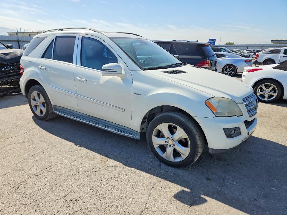 4JGBB2FB3BA641594 2011 MERCEDES-BENZ ML photo no. 4