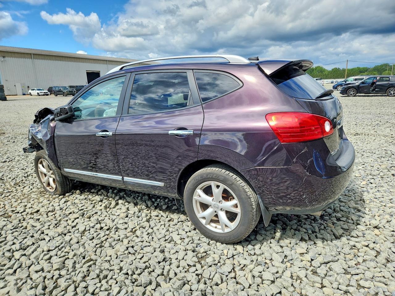2011 NISSAN ROGUE S — Фото 2 из 12