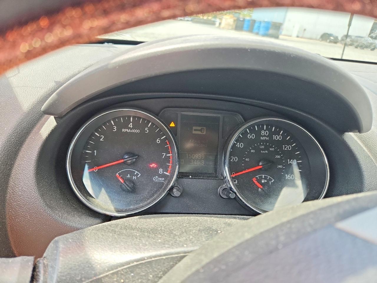 2011 NISSAN ROGUE S — Фото 9 из 12