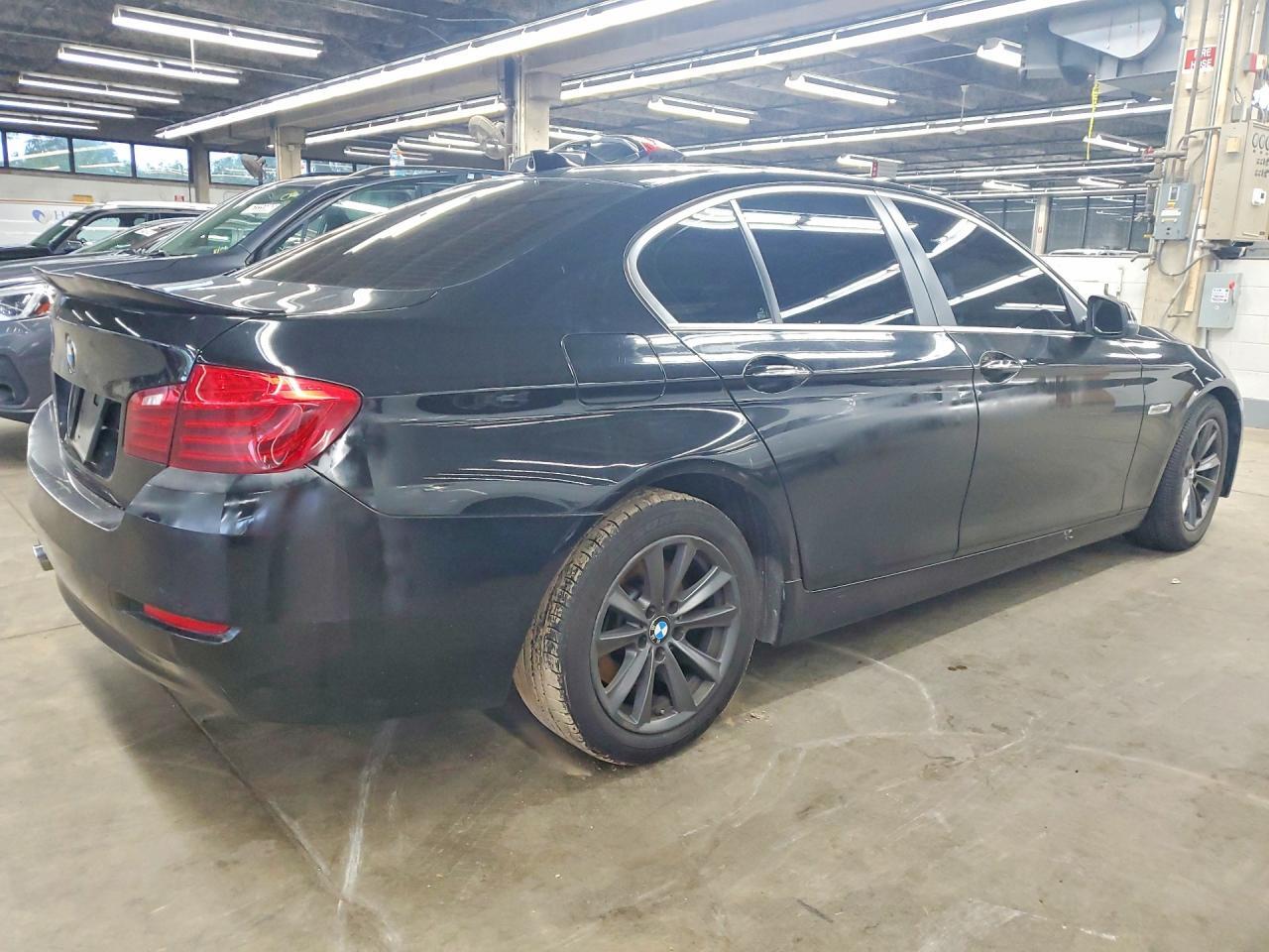 2014 BMW 528 XI — Фото 3 из 13