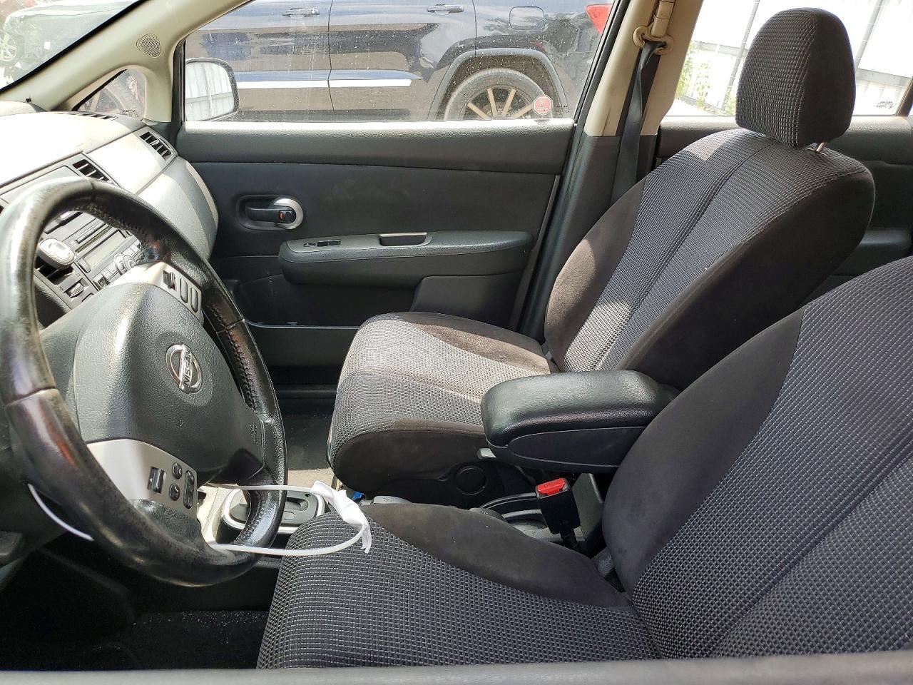 2011 NISSAN VERSA 1.8 S — Фото 7 из 12
