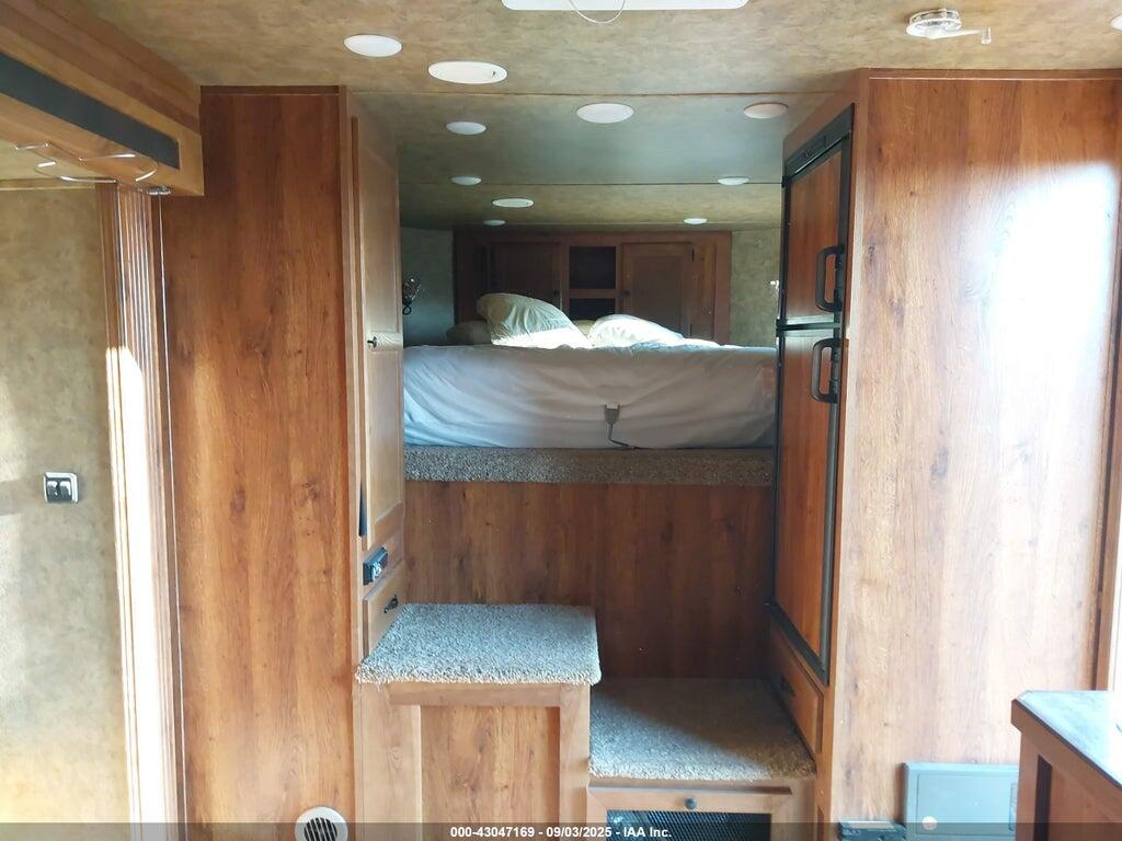 58JGX4H27G1000528 2016 LAKOTA CHARGER C8411 photo no. 5