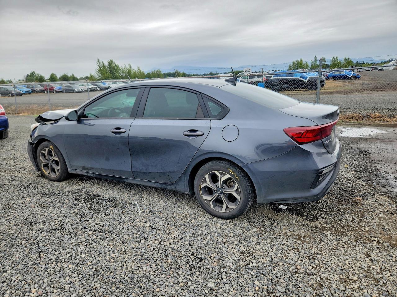 2021 KIA FORTE LXS — Фото 2 из 12