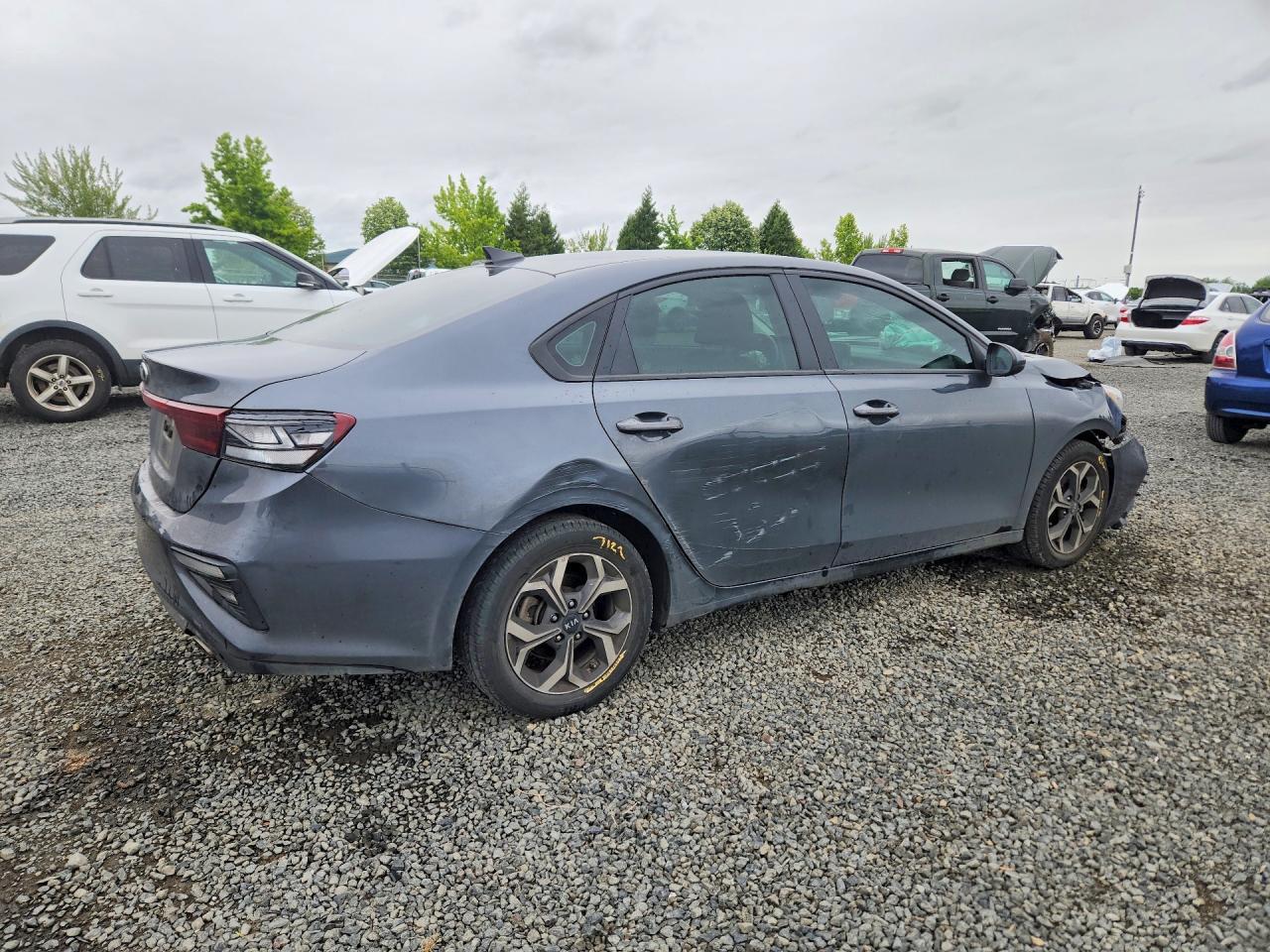 2021 KIA FORTE LXS — Фото 3 из 12