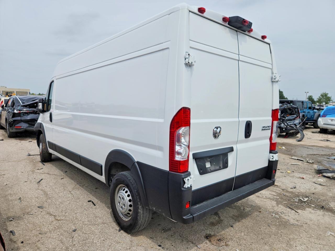 2025 RAM PROMASTER 3500 3500 HIGH — Фото 2 из 12