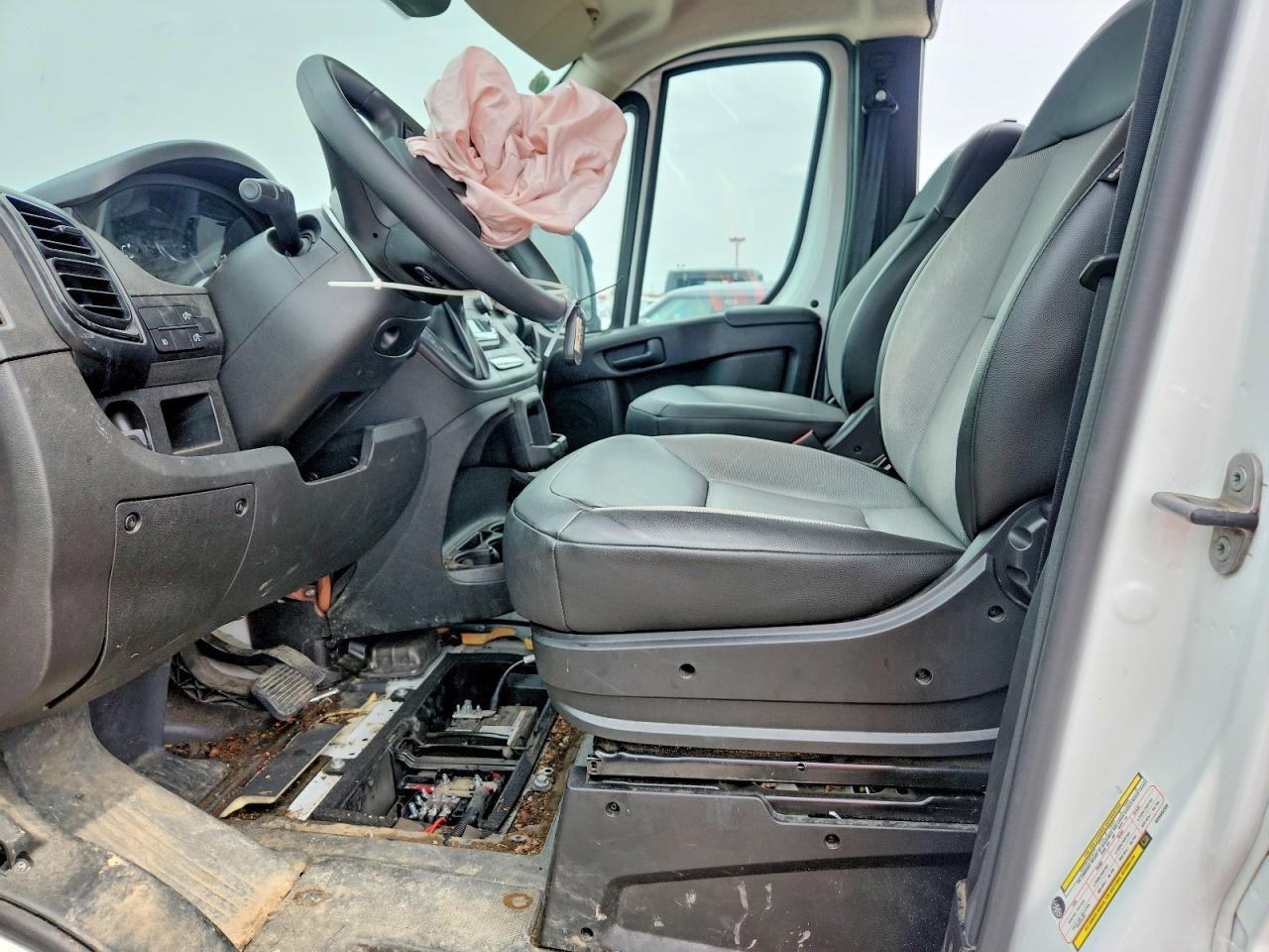 2025 RAM PROMASTER 3500 3500 HIGH — Фото 7 из 12