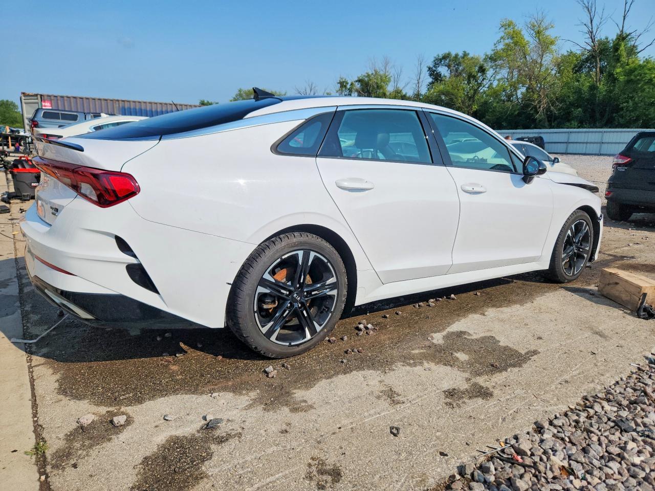 2021 KIA K5 GT LINE — Фото 3 из 12