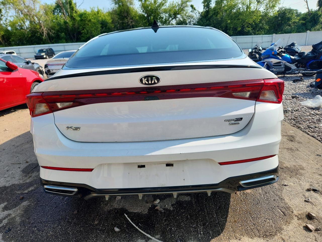 2021 KIA K5 GT LINE — Фото 6 из 12