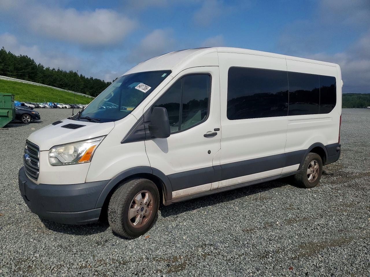 1FBAX2CM2HKA76463 2017 FORD TRANSIT photo no. 1
