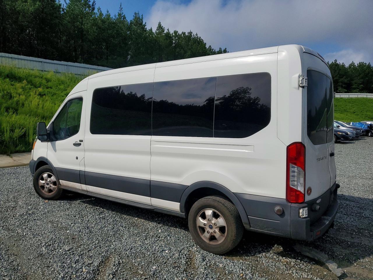 1FBAX2CM2HKA76463 2017 FORD TRANSIT photo no. 2