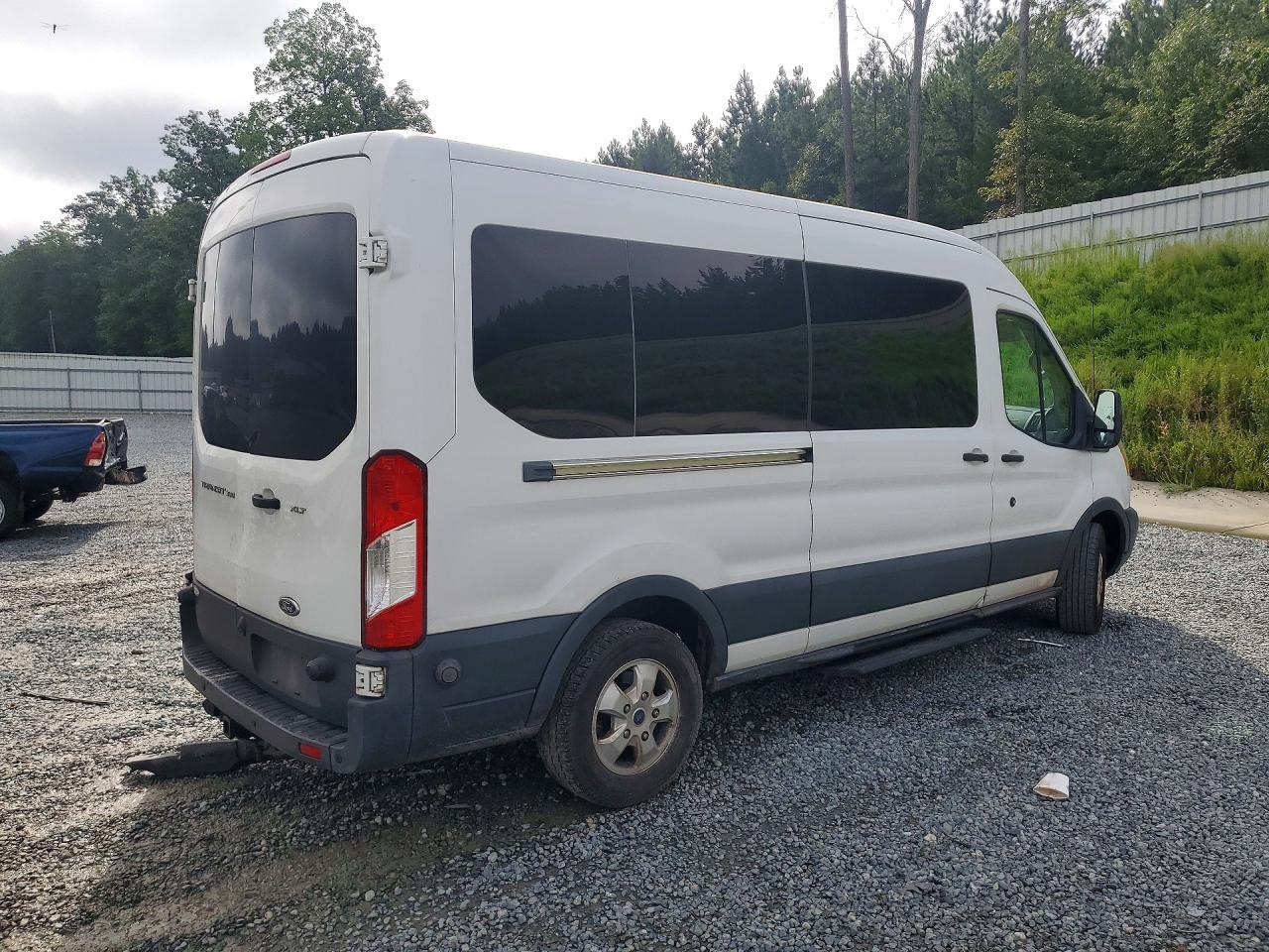 1FBAX2CM2HKA76463 2017 FORD TRANSIT photo no. 3