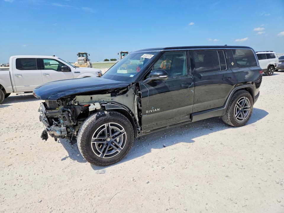 2025 RIVIAN R1S 7PDSGBBA6SN045710