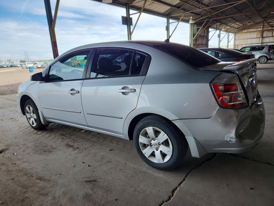 2011 NISSAN SENTRA 2.0 — Фото 2 из 12