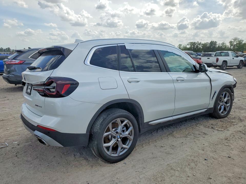 2024 BMW X3 XDRIVE30I — Фото 3 из 13