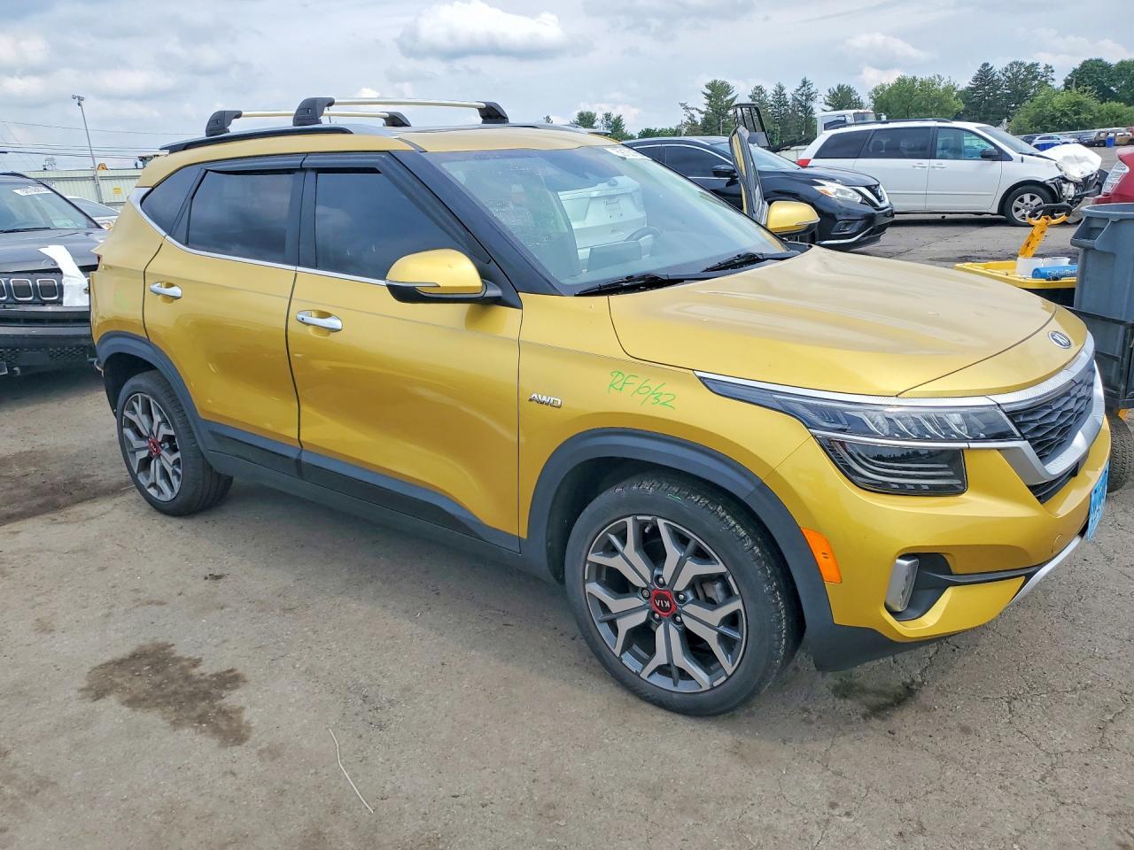 2021 KIA SELTOS SX — Фото 4 из 14