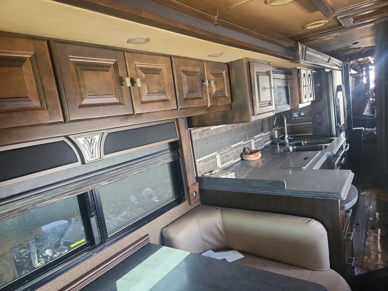 4UZACGCY9HCJC0189 2017 FREIGHTLINER CHASSIS photo no. 9
