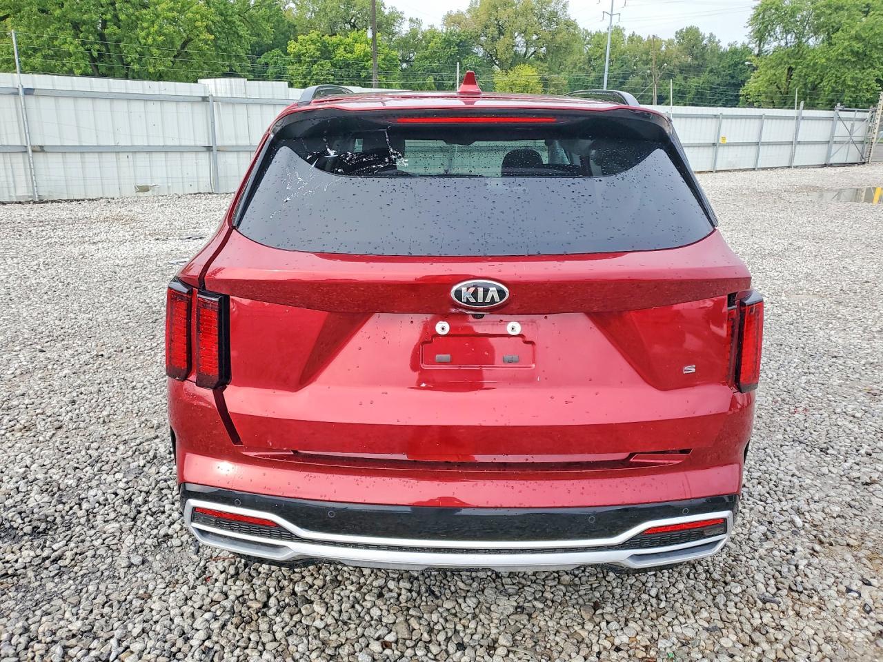 2021 KIA SORENTO S — Фото 6 из 13