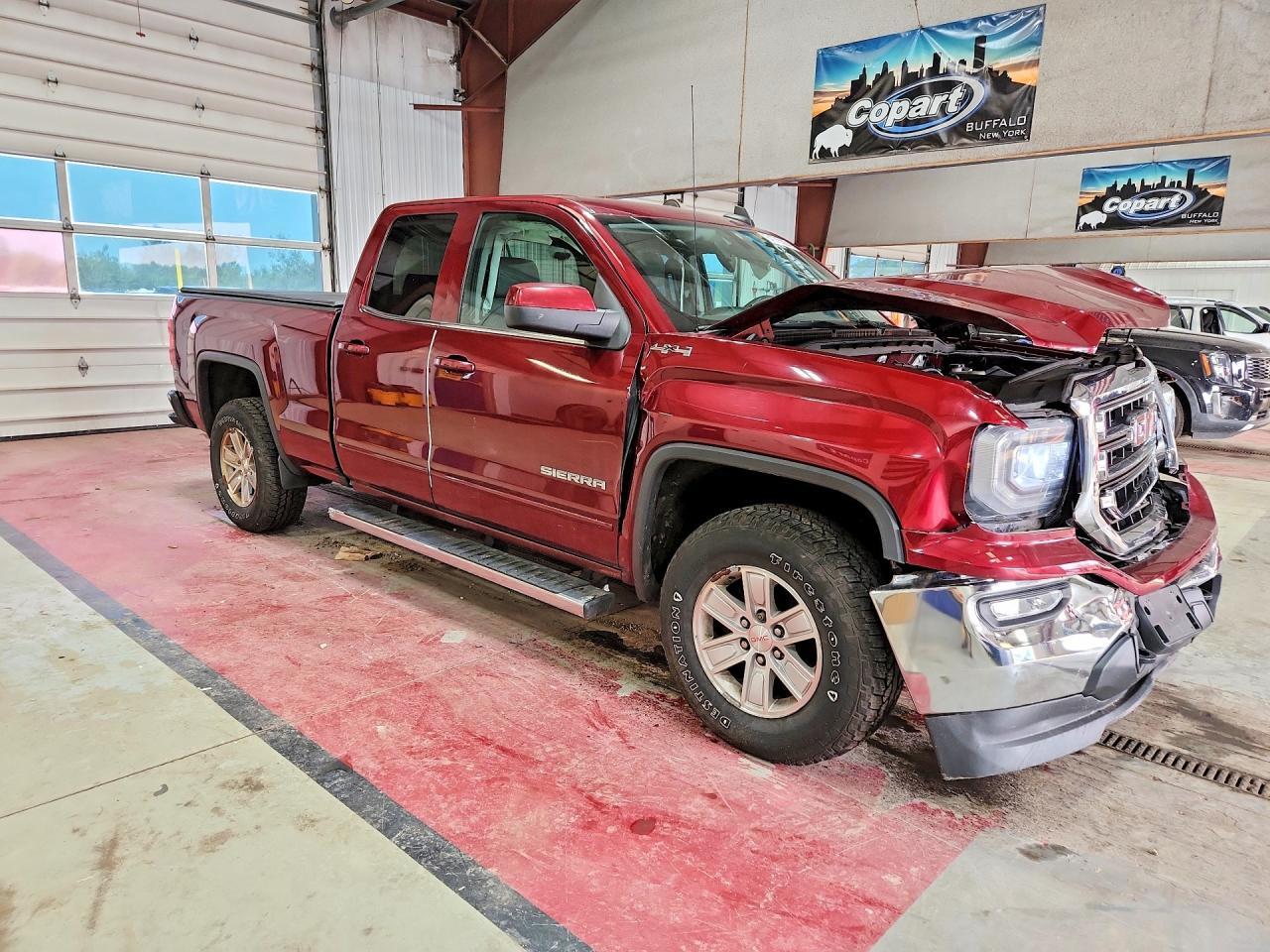 2017 GMC SIERRA K1500 SLE — Фото 4 из 12