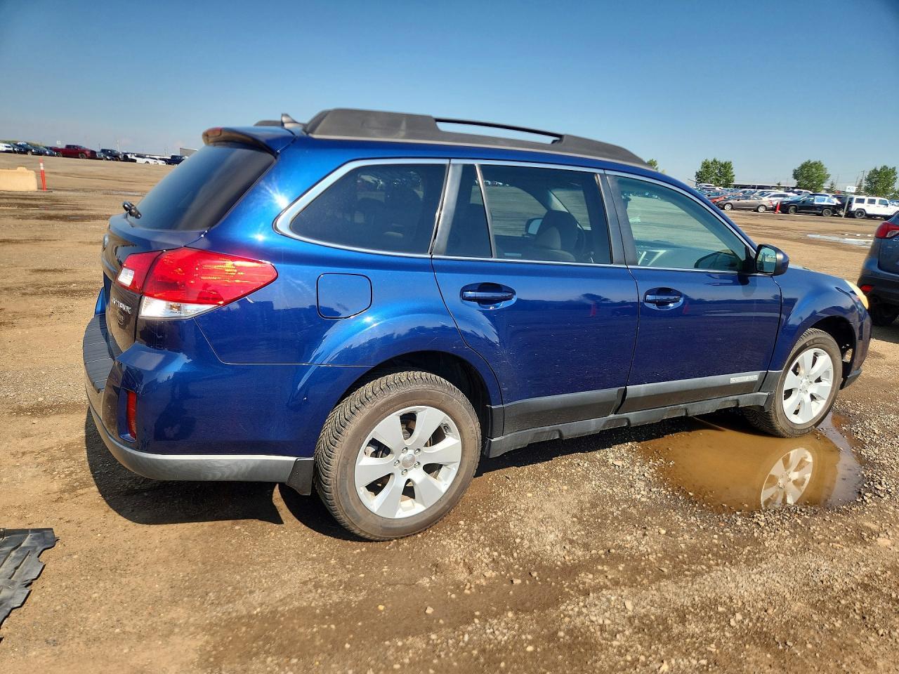 4S4BRCHC6B3380568 2011 SUBARU OUTBACK photo no. 3