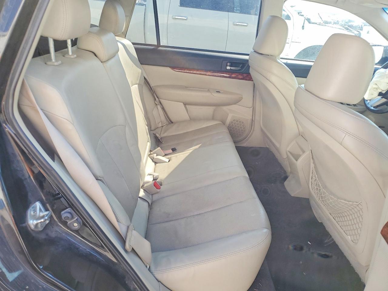 2011 SUBARU OUTBACK 3.6R LIMITED — Фото 10 из 13
