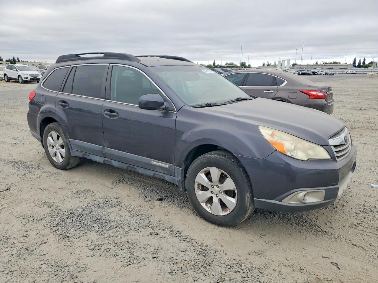 2011 SUBARU OUTBACK 2.5I LIMITED — Фото 4 из 12