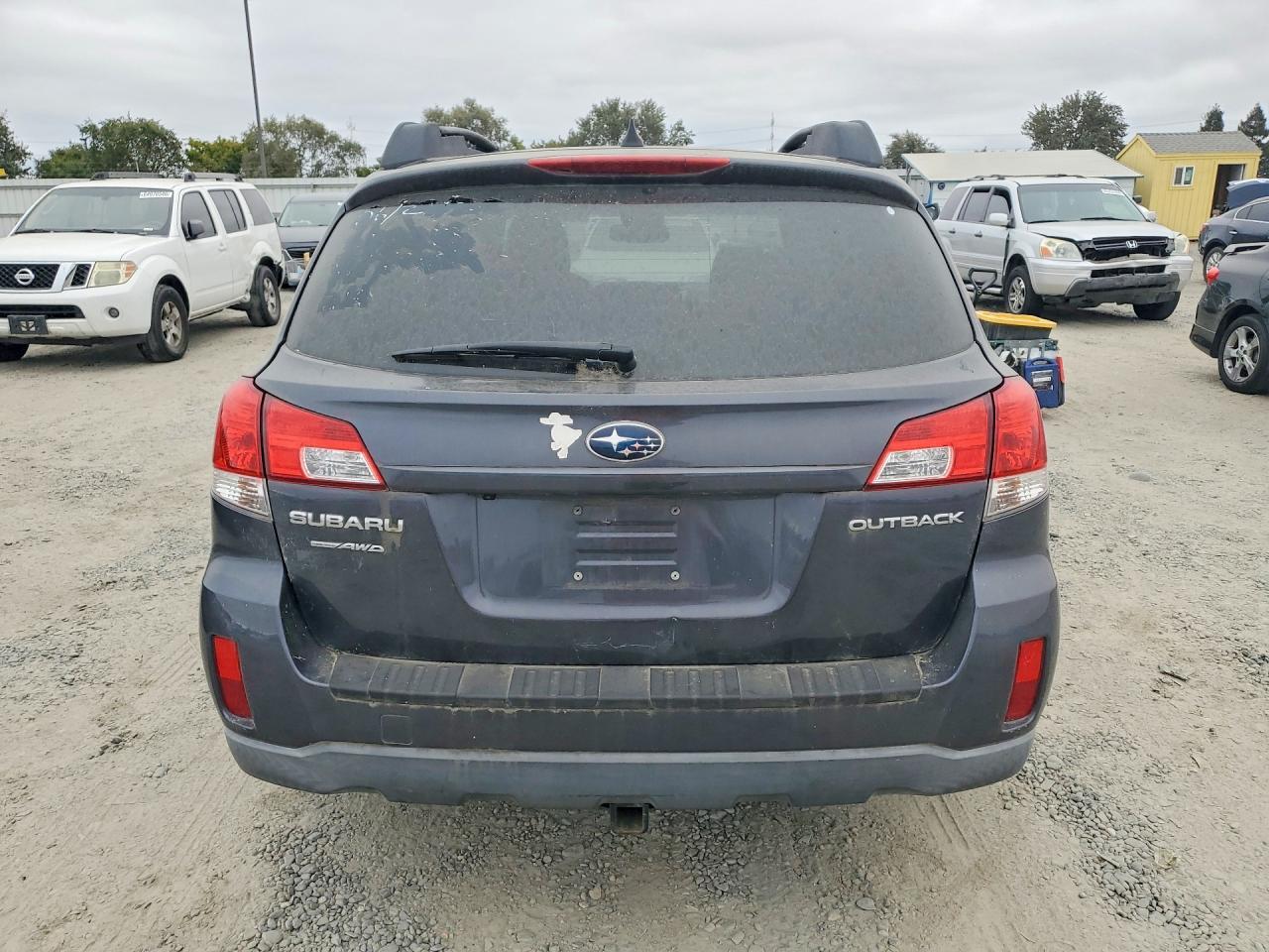 2011 SUBARU OUTBACK 2.5I LIMITED — Фото 6 из 12