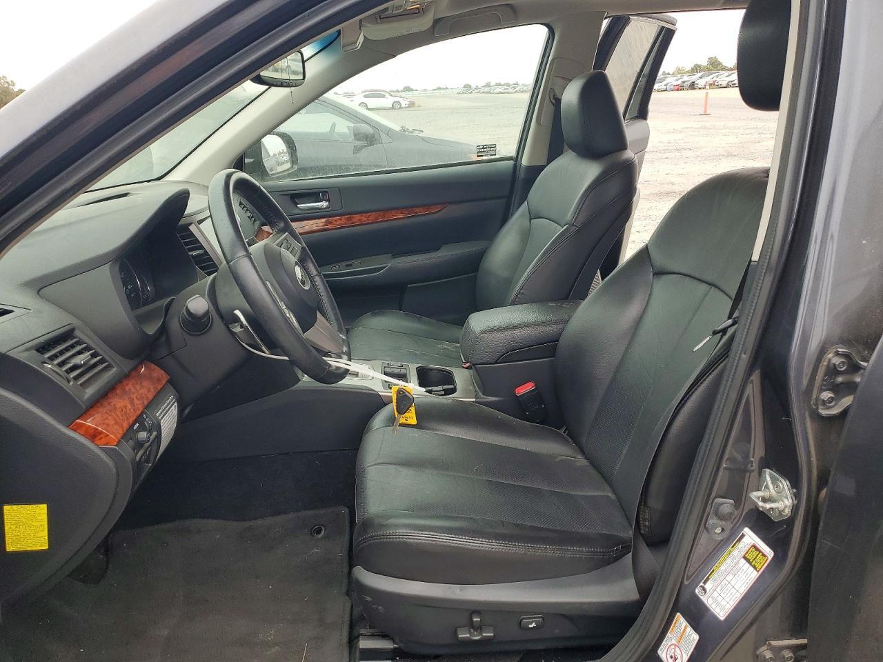 2011 SUBARU OUTBACK 2.5I LIMITED — Фото 7 из 12