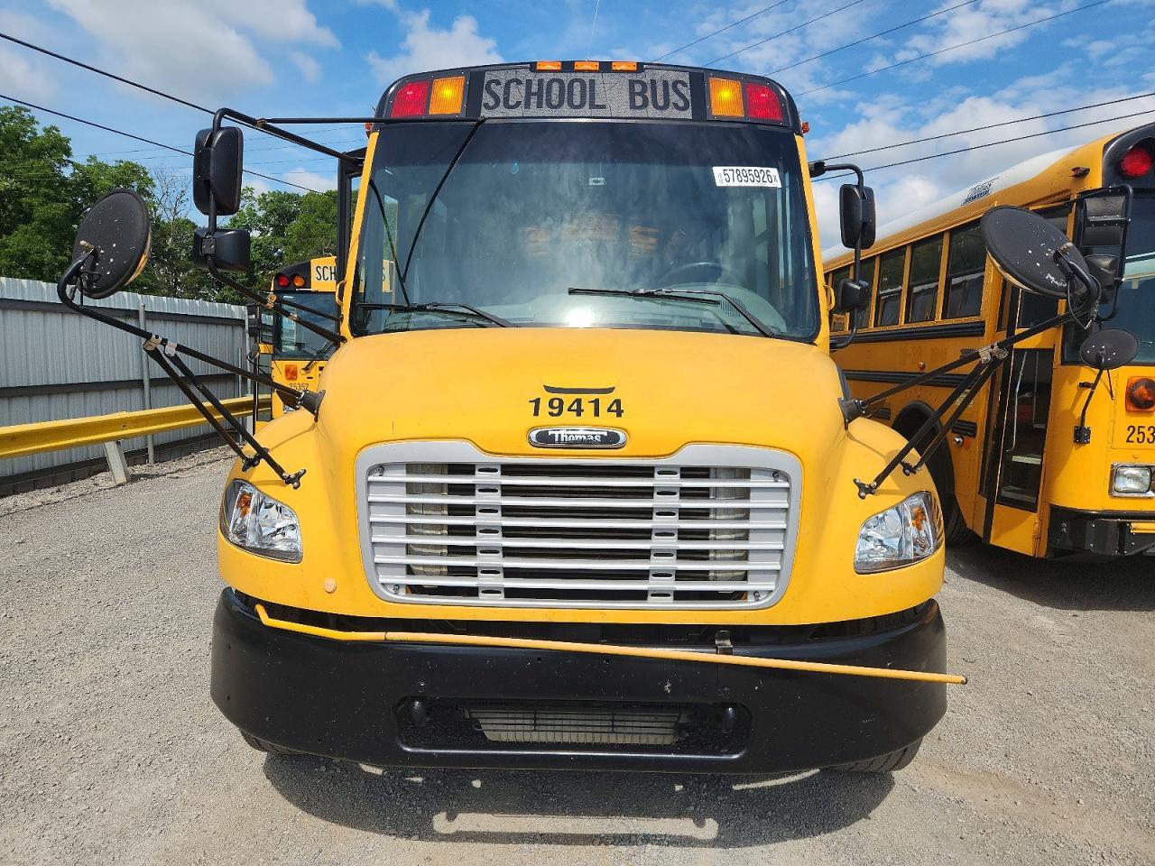 2011 THOMAS SAF-T-LINER C2 - SCHOOL BUS — Фото 9 из 10