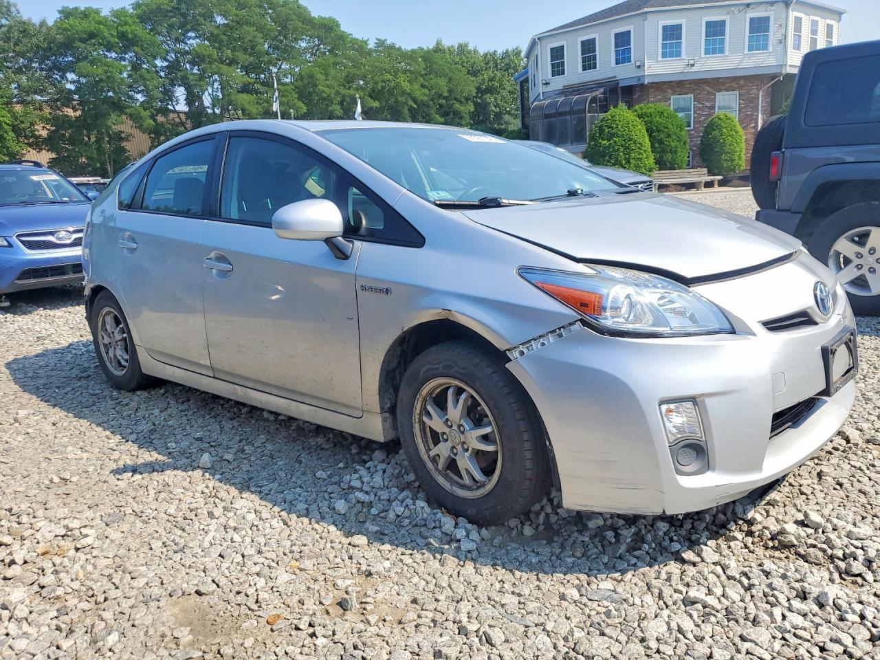JTDKN3DU3B5357512 2011 TOYOTA PRIUS photo no. 4