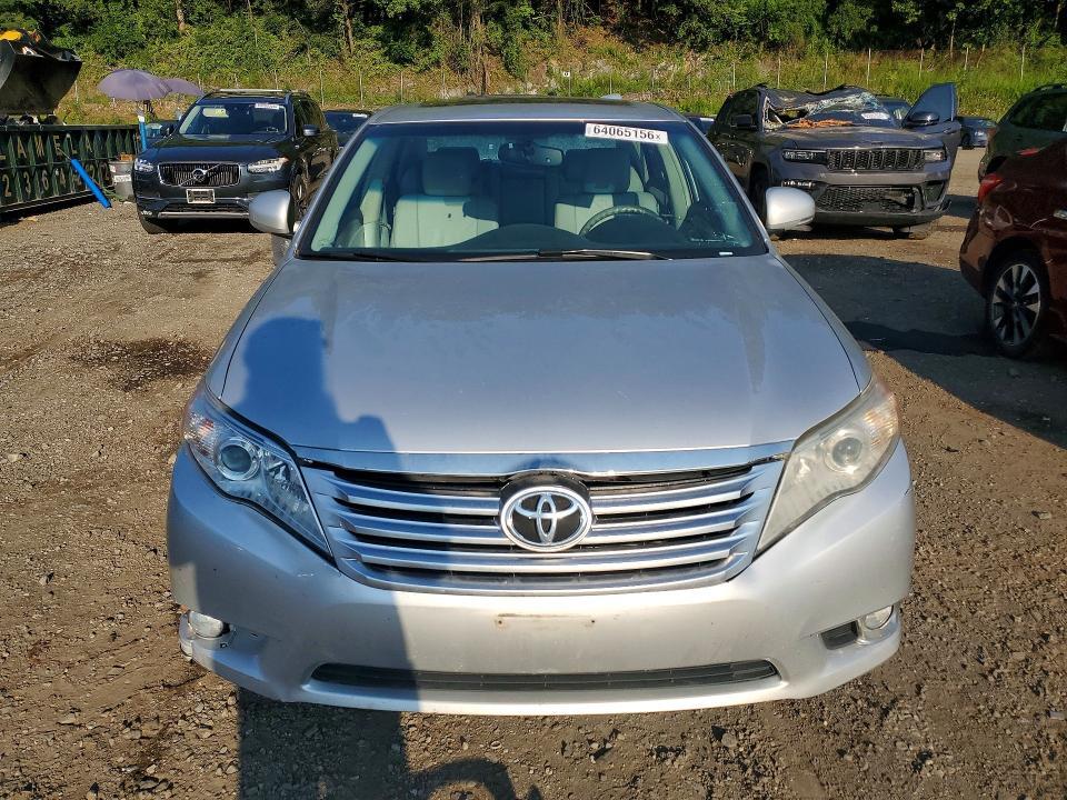 2011 TOYOTA AVALON BASE — Фото 5 из 13