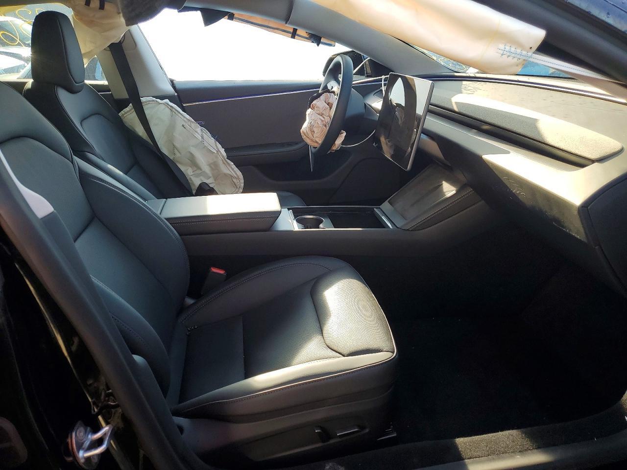 2025 TESLA MODEL 3 — Фото 7 из 12
