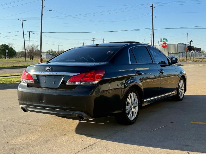 2011 TOYOTA AVALON BASE — Фото 4 из 10