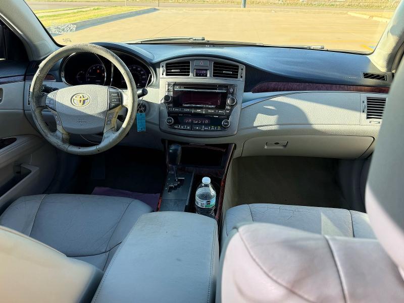 2011 TOYOTA AVALON BASE — Фото 9 из 10