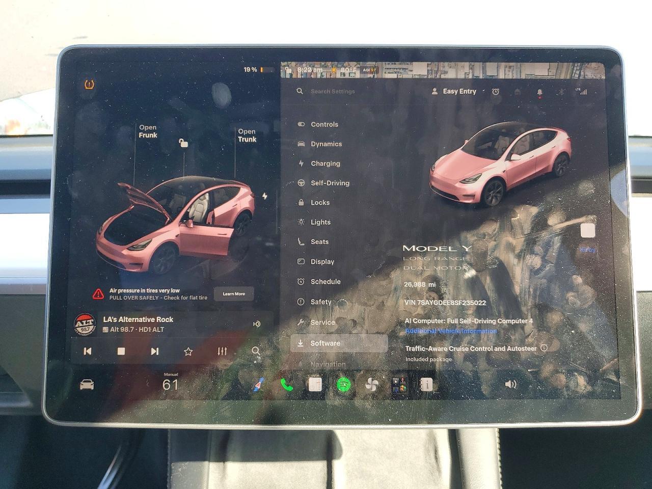 2025 TESLA MODEL Y — Фото 9 из 12