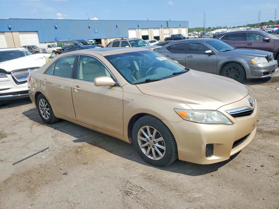 2011 TOYOTA CAMRY HYBRID — Фото 4 из 12