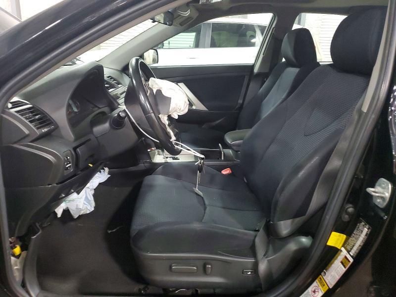 2011 TOYOTA CAMRY SE — Фото 7 из 12