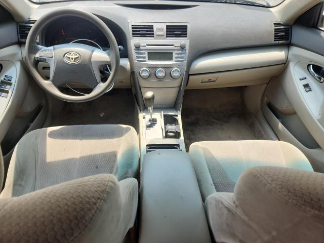2011 TOYOTA CAMRY LE — Фото 8 из 12