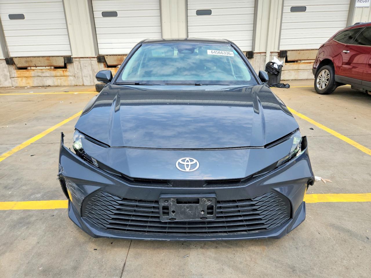 2025 TOYOTA CAMRY LE — Фото 5 из 13