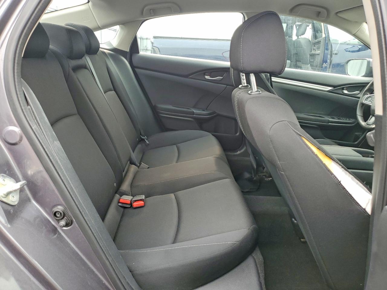 2017 HONDA CIVIC LX — Фото 10 из 12