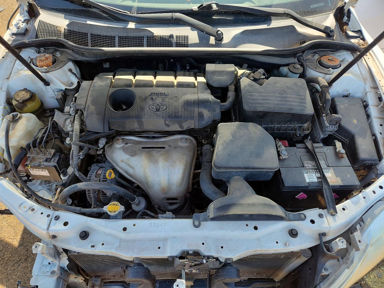 2011 TOYOTA CAMRY LE — Фото 11 из 13