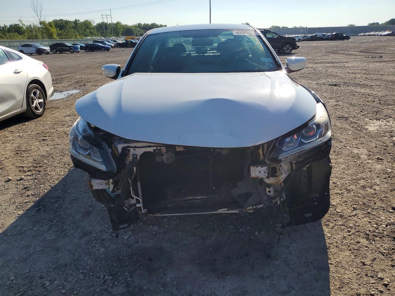 2017 HONDA ACCORD SPORT — Фото 5 из 13